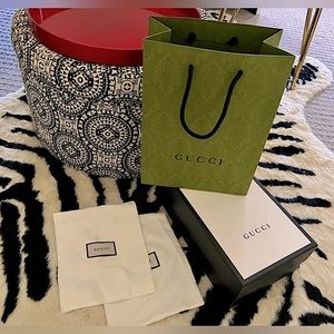 AUTHENTIC GUCCI CLEAN Shoe Storage Box 2 Dust Bags 1 Shopping Bag NO TAG on BOX